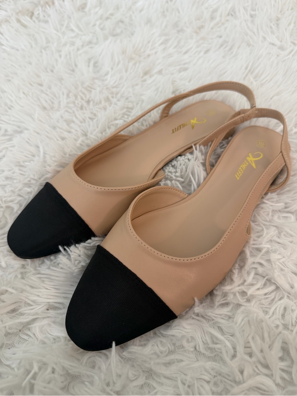 ATHLEFIT Nude Black Cap Toe Slingback Flats Size 10 1” Heel NWT